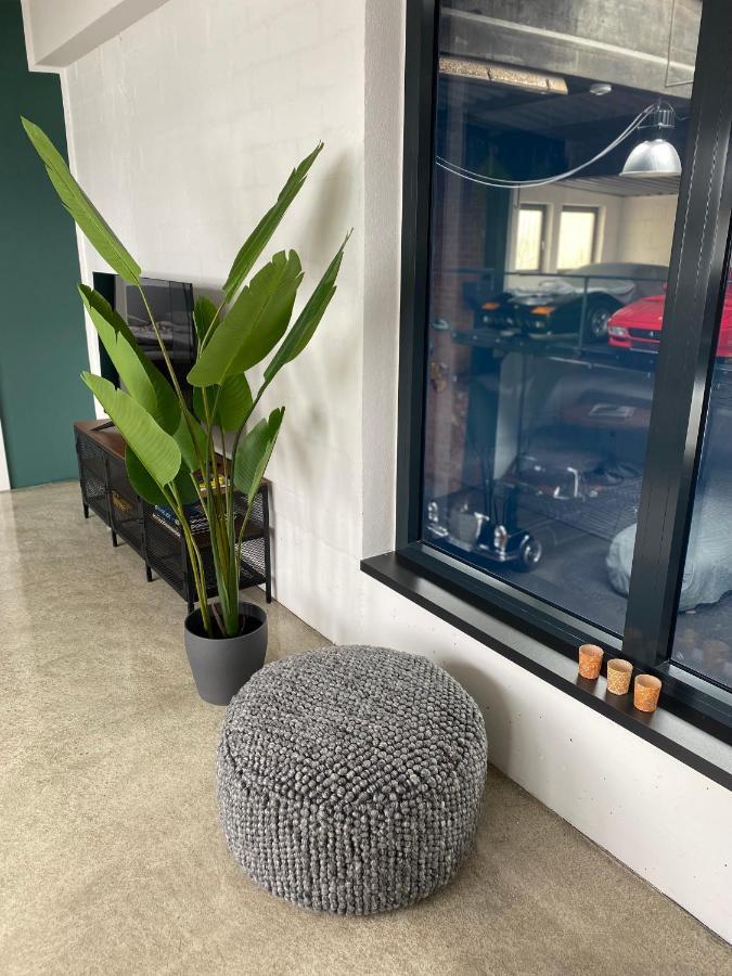 Wohnung Mit Besonderem Ausblick Pfaffenhausen  Εξωτερικό φωτογραφία